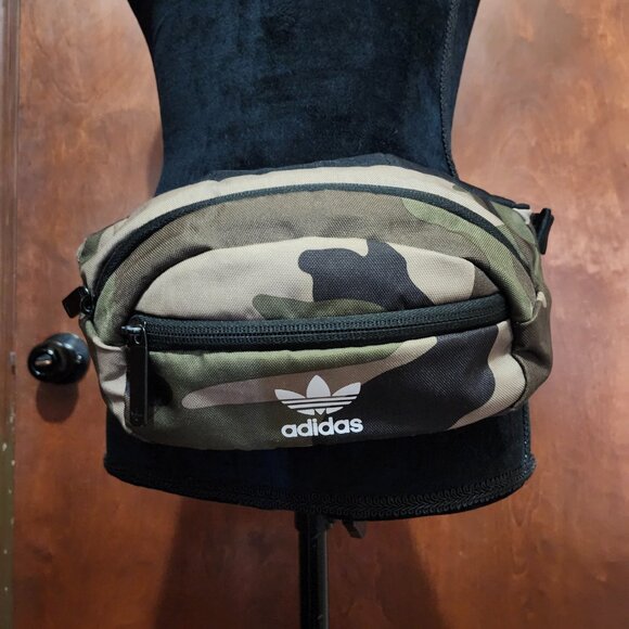 adidas Handbags - Adidas Originals Unisex Camo Green Brown Adjustable Fanny Pack Waist Travel Bag